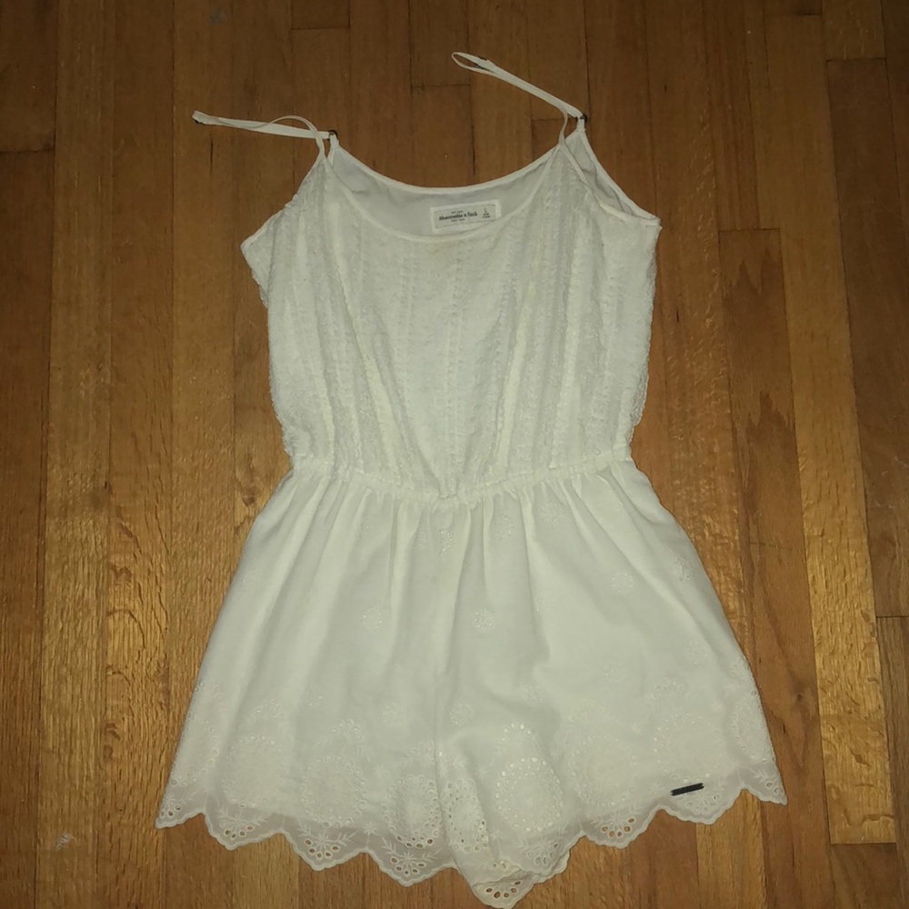 Abercrombie & Fitch White Lace Romper
